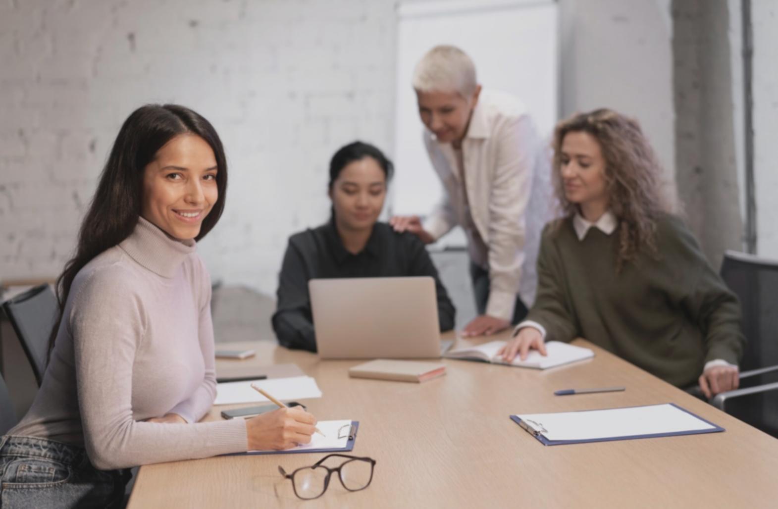 Image représentant l'expertise collective de notre équipe d'analystes